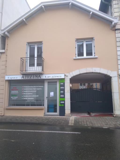 Apartamento Mauléon Licharre: au coeur du Pays Basque Exterior foto